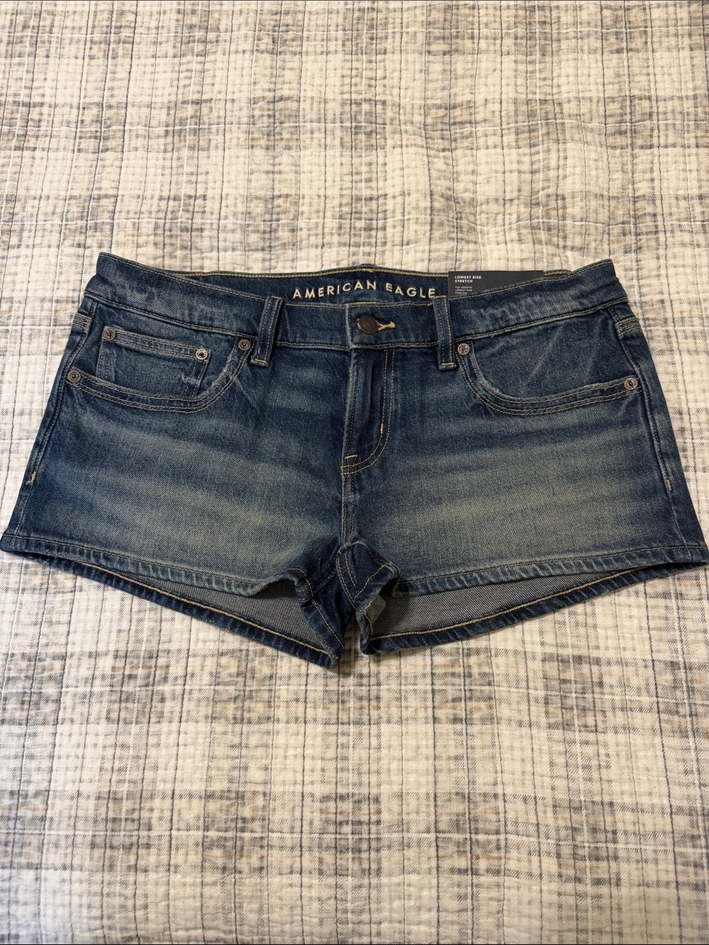 American Eagle Outfitters size 10 Y2K shortie stretch blue jean shorts NWT